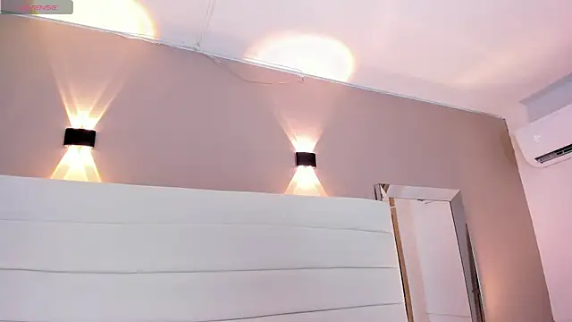 Lilly 2809  online show from 02.18.26