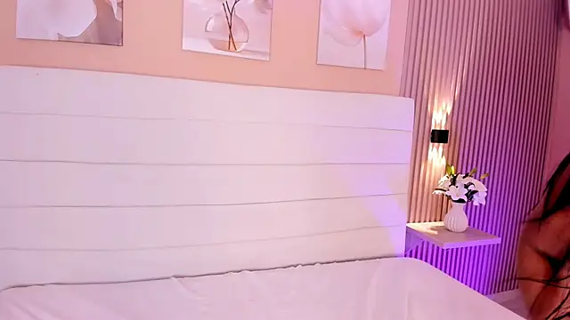 Lilly 2809  online show from 03.28.26