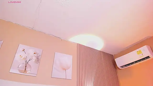 Lilly 2809  online show from 05.31.26