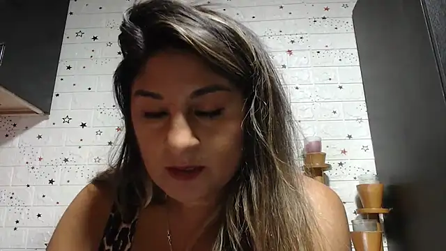 dayanara kamal online show from 07.10.26
