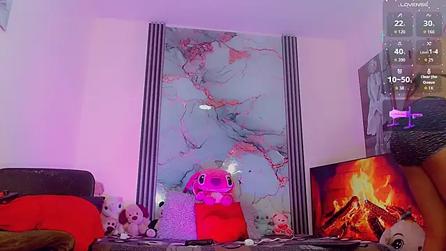  ChanellR  online show from 11.05.25