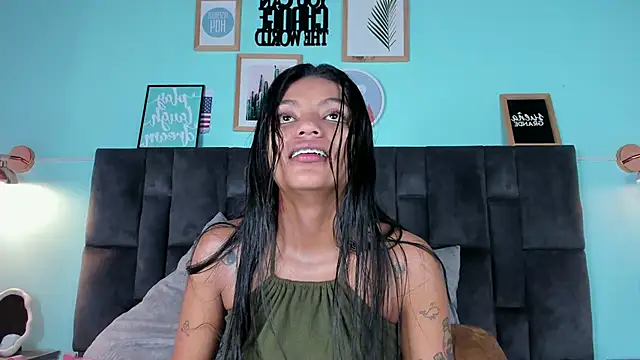 Snapshot of rachellmartinez chatting on 02.19.25 rachellmartinez online show from 02.19.25