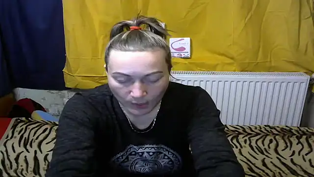 Snapshot of wLESLYMOSw chatting on 01.16.25 wLESLYMOSw online show from 01.16.25