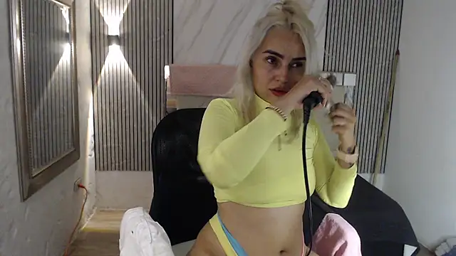 ashley  tylor online show from 07.08.26