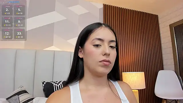 Julietasantos   online show from 10.06.25