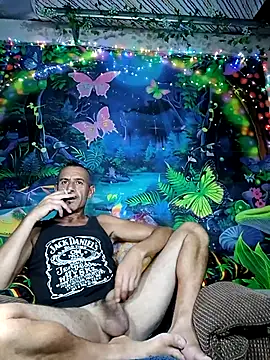 Snapshot of Bbboy42 chatting on 03.01.25 Bbboy42 online show from 03.01.25