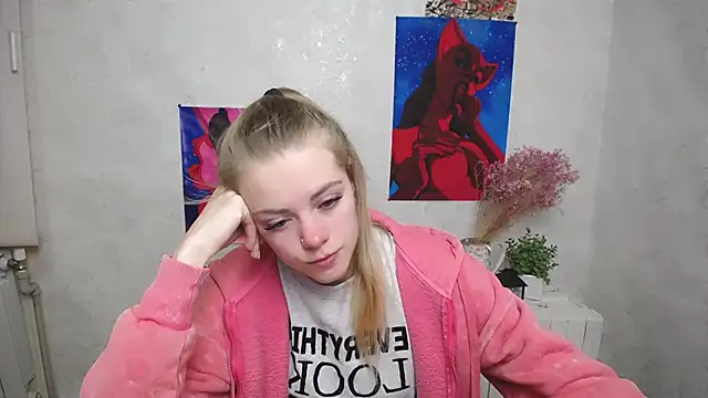 AliceFlirtt  online show from 10.06.25