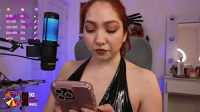 LilyVelvett online show from 10.07.25