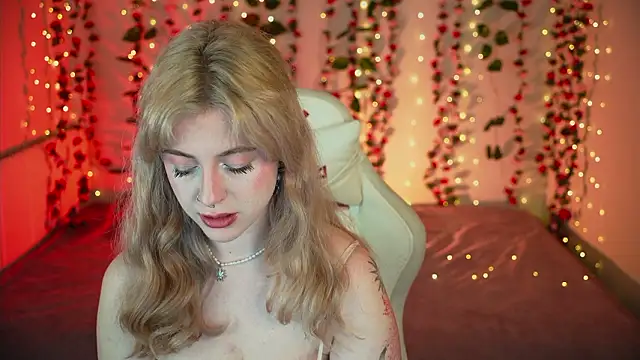 your favoritegirls online show from 03.17.26