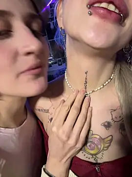 Dooubletroublee online show from 03.26.26