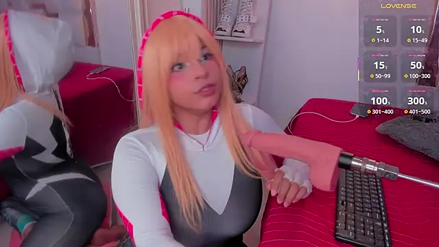 PittAndLunaa online show from 10.17.25