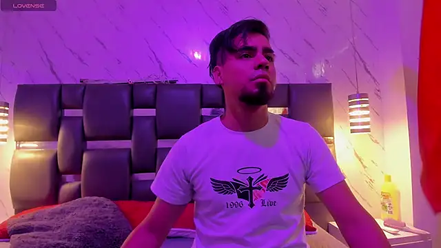 PittAndLunaa online show from 03.10.26