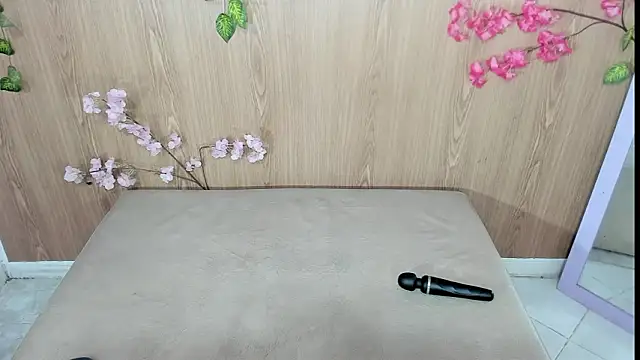 jenelotizz06 online show from 03.08.26