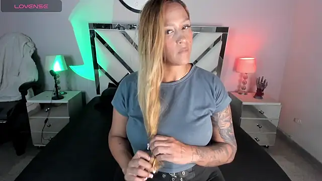 AnyyJones online show from 03.07.25