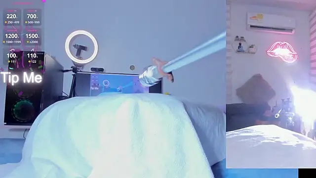 Snapshot of Abigail_Girl__ chatting on 01.08.26 Abigail Girl online show from 01.08.26