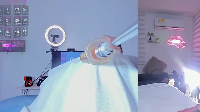 Snapshot of Abigail_Girl__ chatting on 01.13.26 Abigail Girl online show from 01.13.26