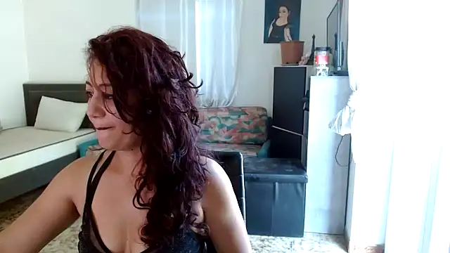 Snapshot of danasantoreal chatting on 07.04.26 danasantoreal online show from 07.04.26