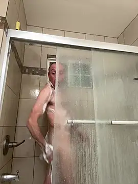 El Gizmo online show from 12.15.24