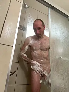 El Gizmo online show from 12.20.24