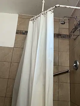 El Gizmo online show from 12.27.24