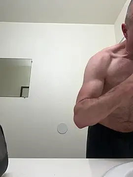 El Gizmo online show from 01.15.25