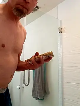 El Gizmo online show from 02.27.25