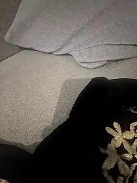 PlasticSurface727 online show from 11.25.25