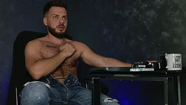 juliusmasters online show from 11.30.25