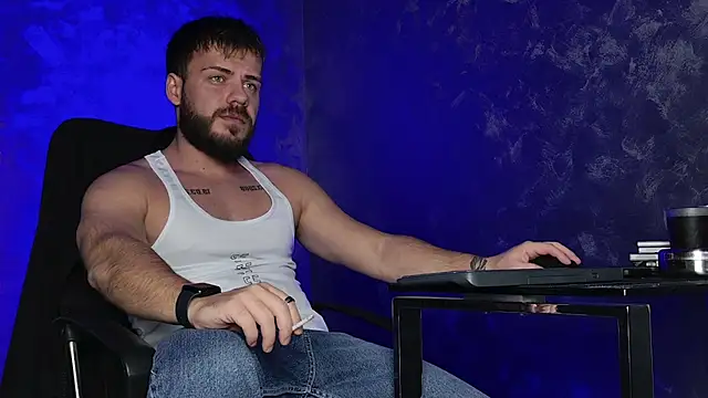 juliusmasters online show from 12.18.25