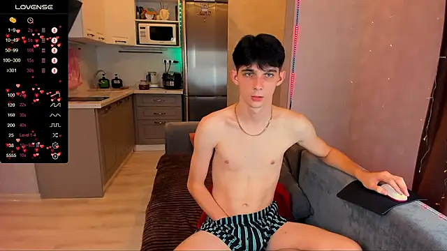 Aaron Boom online show from 09.26.25