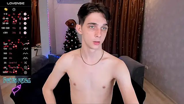 Aaron Boom online show from 01.05.26