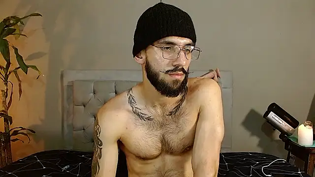 Mr WhiteCock online show from 12.06.24