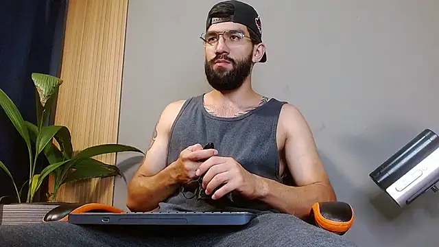 Mr WhiteCock online show from 09.29.25