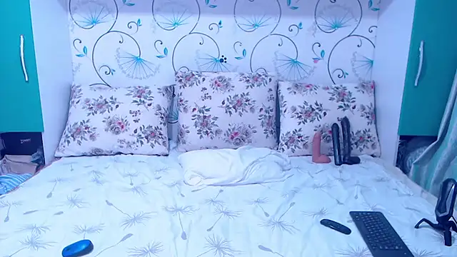 demiemorre online show from 11.17.25