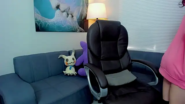 Snapshot of Angel_Dust18 chatting on 09.16.25 Angel Dust18 online show from 09.16.25