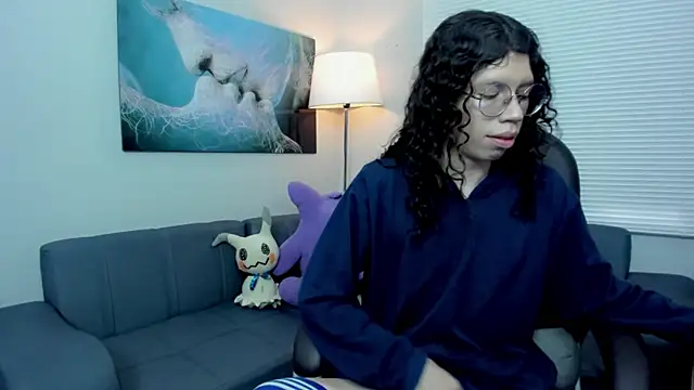 Snapshot of Angel_Dust18 chatting on 09.25.25 Angel Dust18 online show from 09.25.25