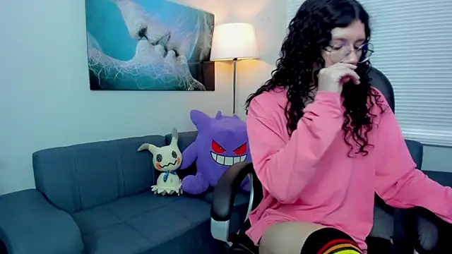 Snapshot of Angel_Dust18 chatting on 10.05.25 Angel Dust18 online show from 10.05.25