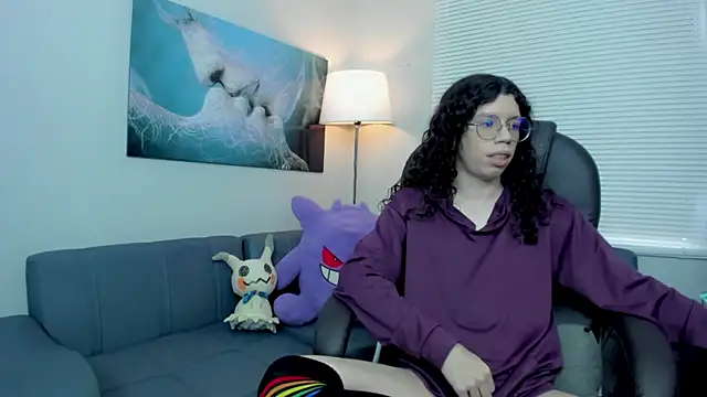 Snapshot of Angel_Dust18 chatting on 10.28.25 Angel Dust18 online show from 10.28.25