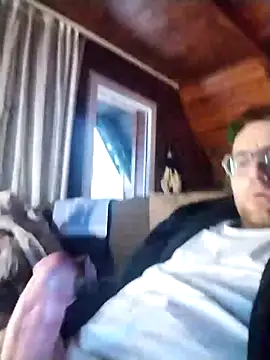 tomee83 online show from 12.03.25