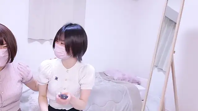 841 yayoi online show from 02.23.25