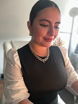 Snapshot of sukhakunis1 chatting on 09.24.25 sukhakunis1 online show from 09.24.25