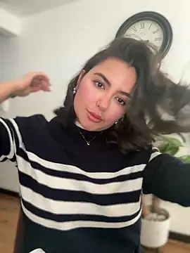 Snapshot of sukhakunis1 chatting on 10.01.25 sukhakunis1 online show from 10.01.25