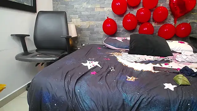 Snapshot of dayadubey_ chatting on 09.20.25 dayadubey online show from 09.20.25