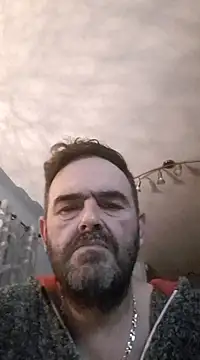 Snapshot of pachapeter chatting on 12.17.24 pachapeter online show from 12.17.24