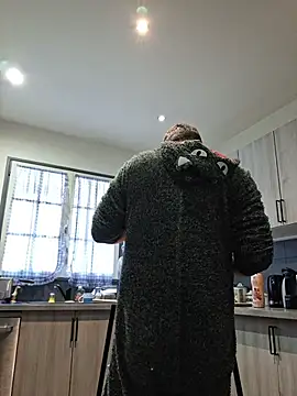 Snapshot of pachapeter chatting on 02.23.26 pachapeter online show from 02.23.26