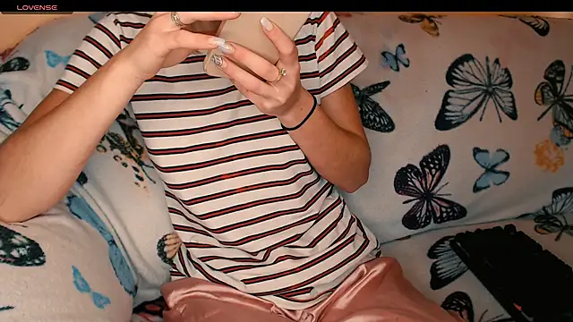 Snapshot of Perversdemlni chatting on 11.16.25 Perversdemlni online show from 11.16.25