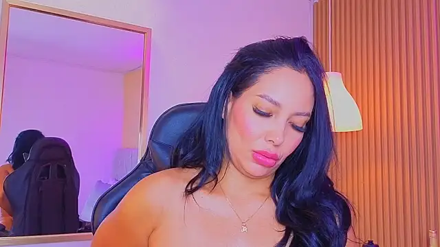 Dakota diaz  online show from 04.22.26