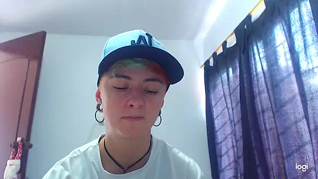 tomboyblue online show from 12.05.24