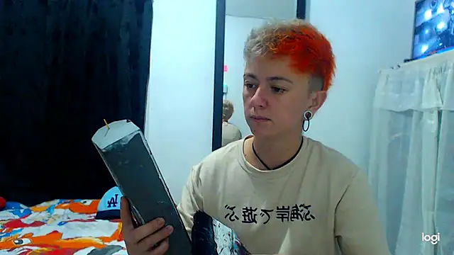 tomboyblue online show from 12.12.24