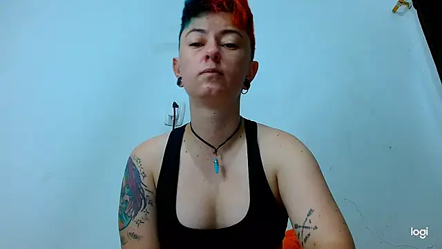 tomboyblue online show from 02.05.25